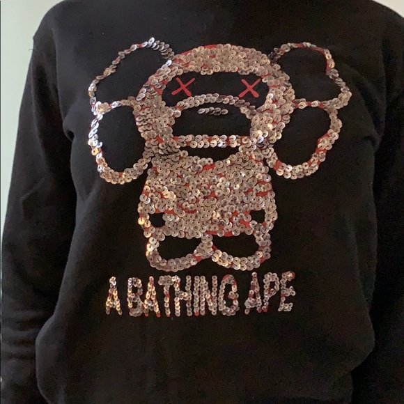 📌 Bathing Ape Sequin Embellished Sweatshirt - Picture 2 of 6